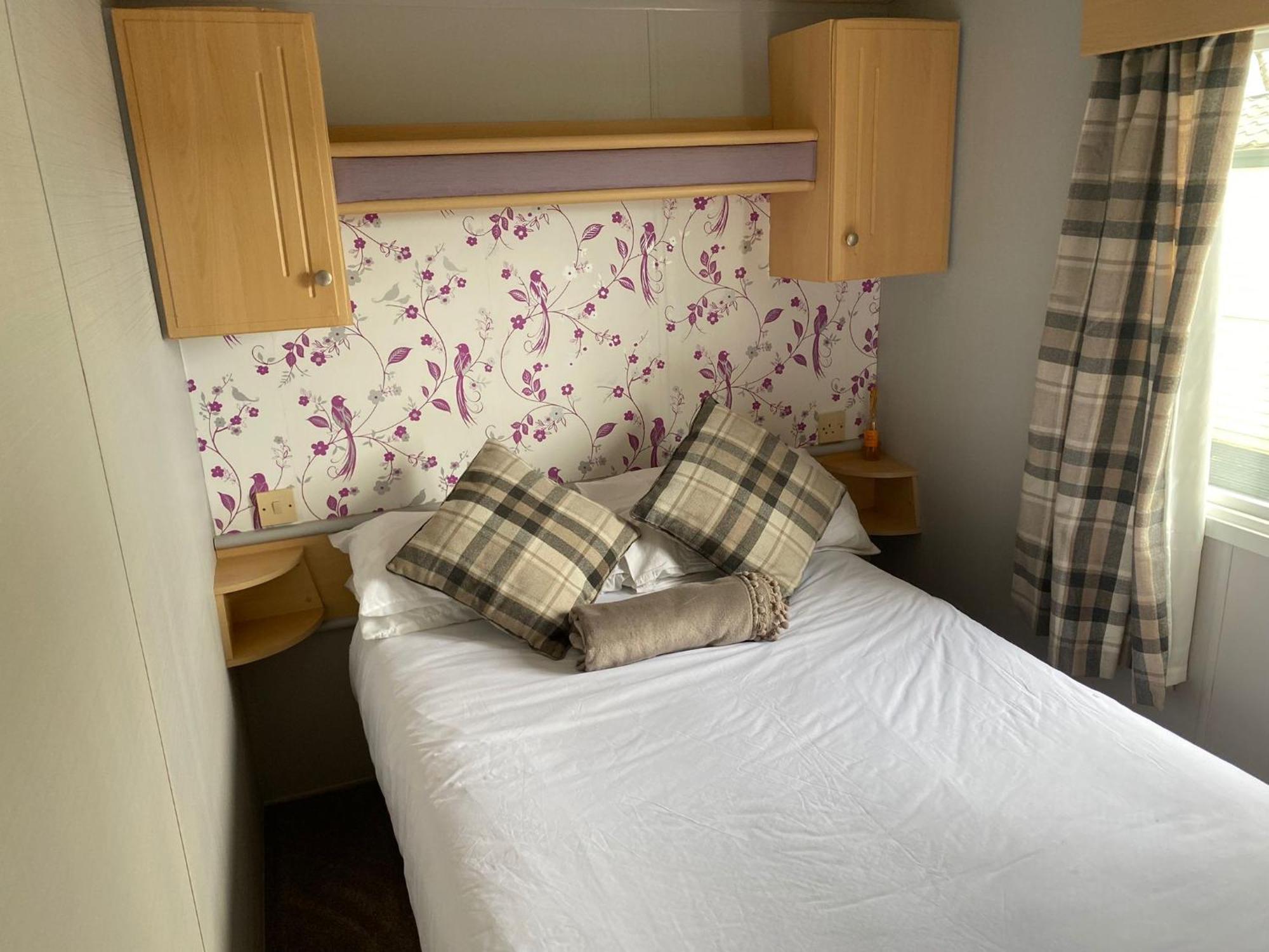 Campsite Inglenook Caravan