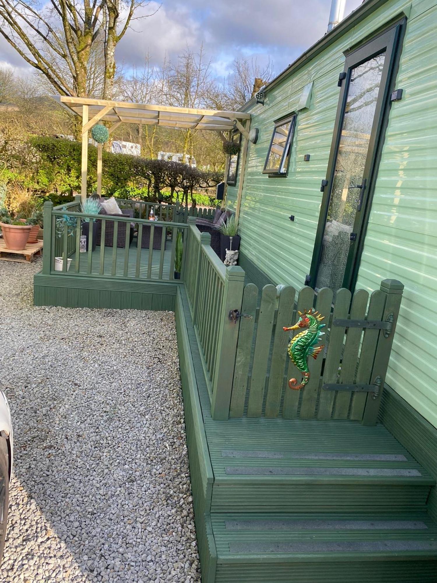 Inglenook Caravan