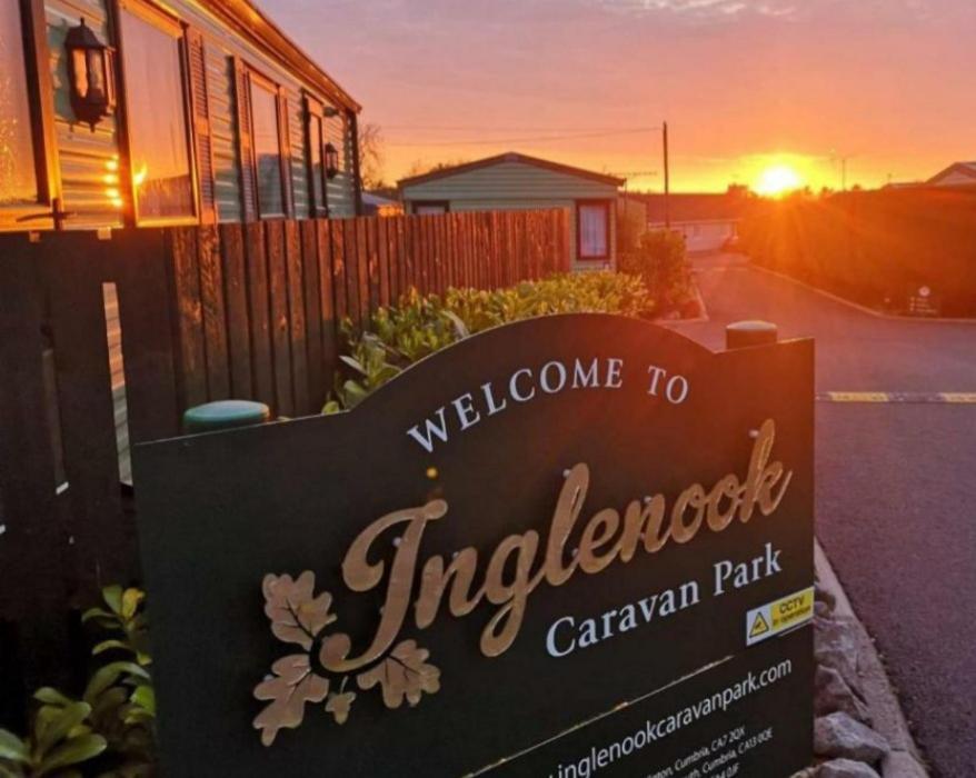 Campsite Inglenook Caravan *